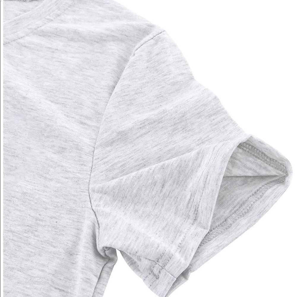 Women’s Graphic tee.”Mama Needs Coffee” size small - Picture 3 of 5